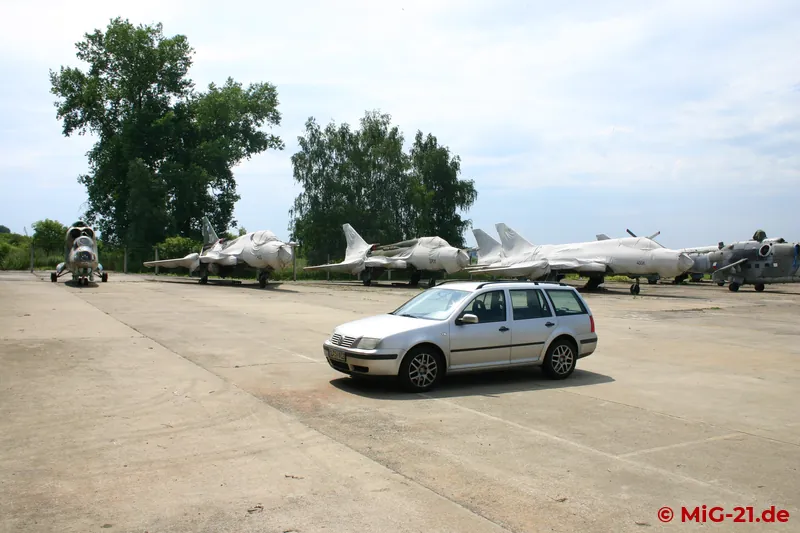 Only rarely was it allowed onto the airfield, like here, also at Přerov ...