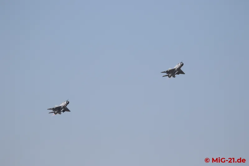 The next day two aircraft take off for training again ...