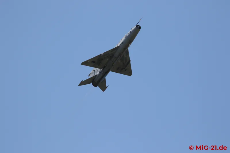 Two single take-offs 10 minutes apart are announced for the afternoon. The first aircraft takes off …