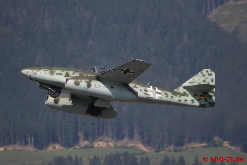 The author also saw the Me 262 replica in action for the first time at Zeltweg.