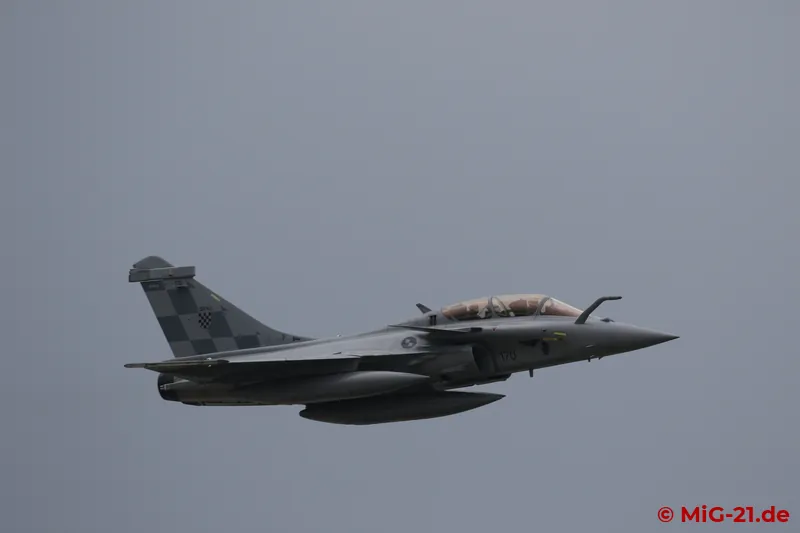 Die erste Rafale ...