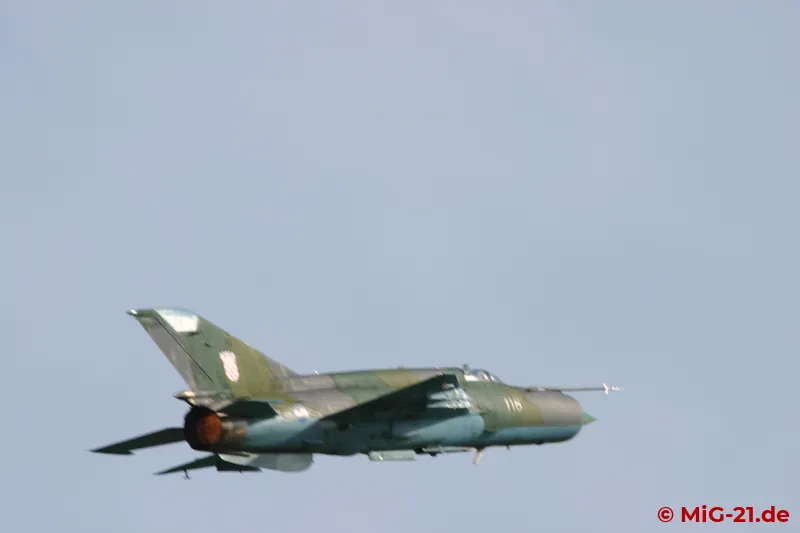 Just arrived and then was gone. The MiG-21 made only one single pass and left behind thousands of …