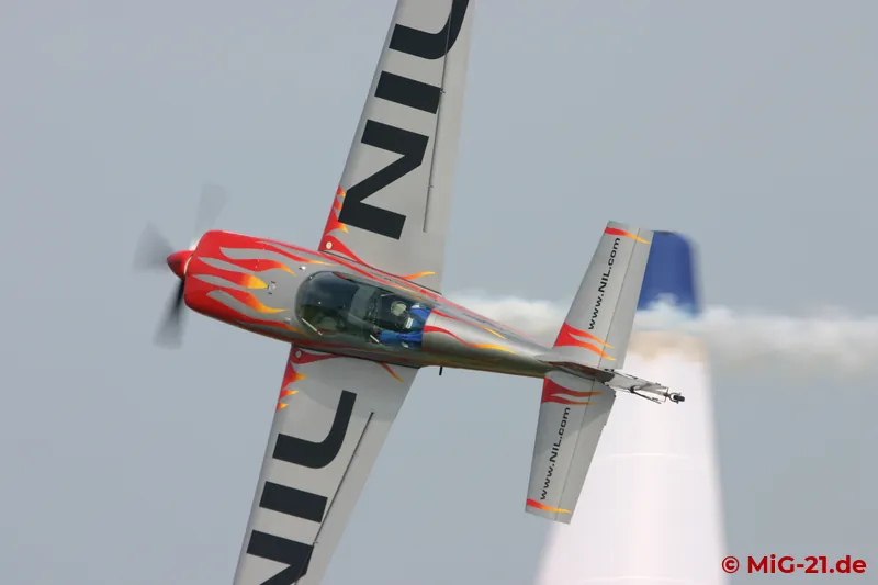 Taking part in almost every airshow of the region: Extra 300 from Slovenia.