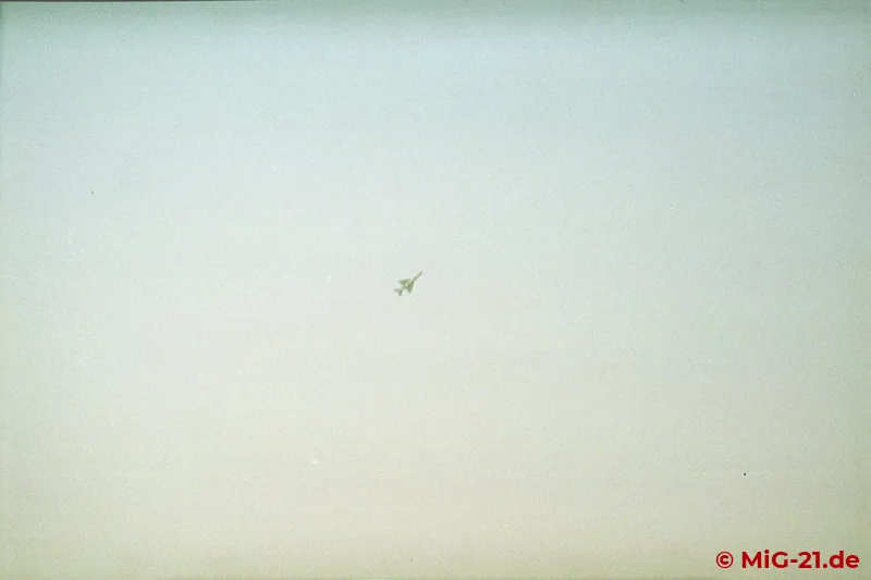 And one of the MiG-21s – probably the Czech one – also flew at the show! Despite the snapshot camera and …
