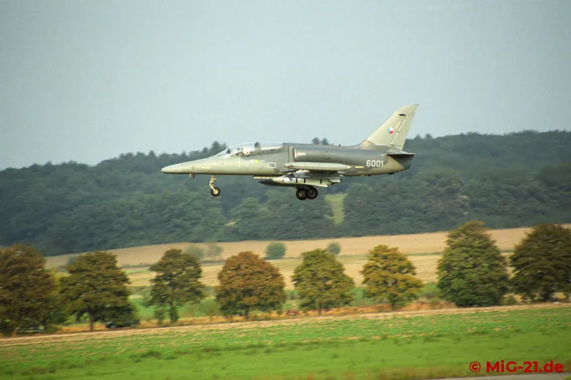 ... L-159ALCA und L-159T, ...