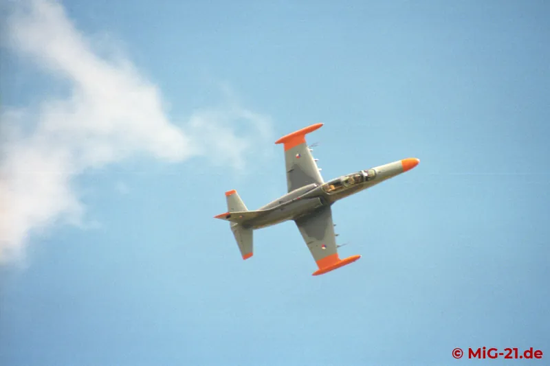 ... L-159ALCA und L-159T, ...