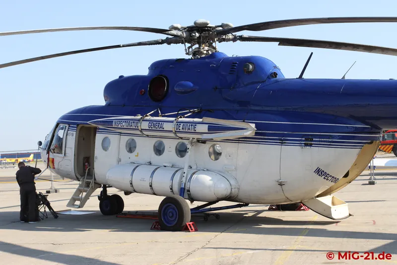 ... but also of civil institutions, such as the state aviation inspectorate, which was represented by a Mi-17 …