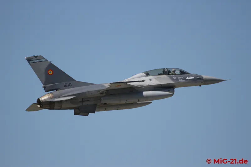 The replacement: the F-16s, which only entered service last year, were represented by a two-seater ...