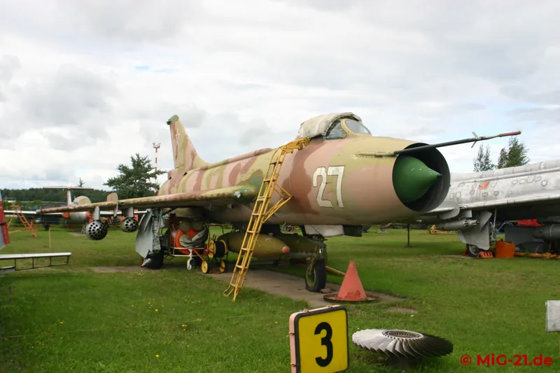 Su-7BKL.