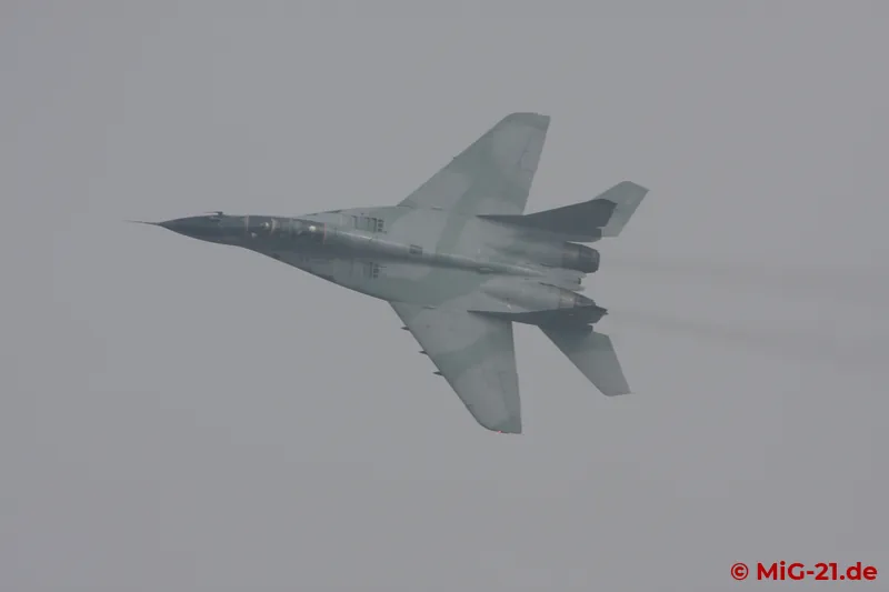 Given the extremely poor visibility, the MiG-29UB solo display was more than daring, ...