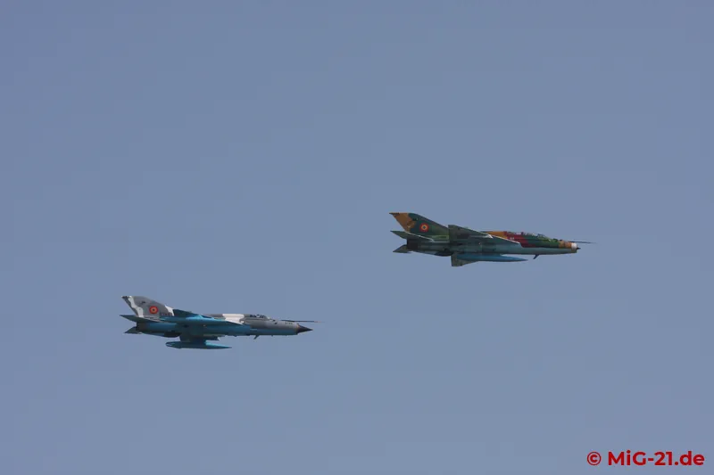 The show was opened by a formation of four MiG-21s – three LanceR C and one LanceR B two-seater – from …