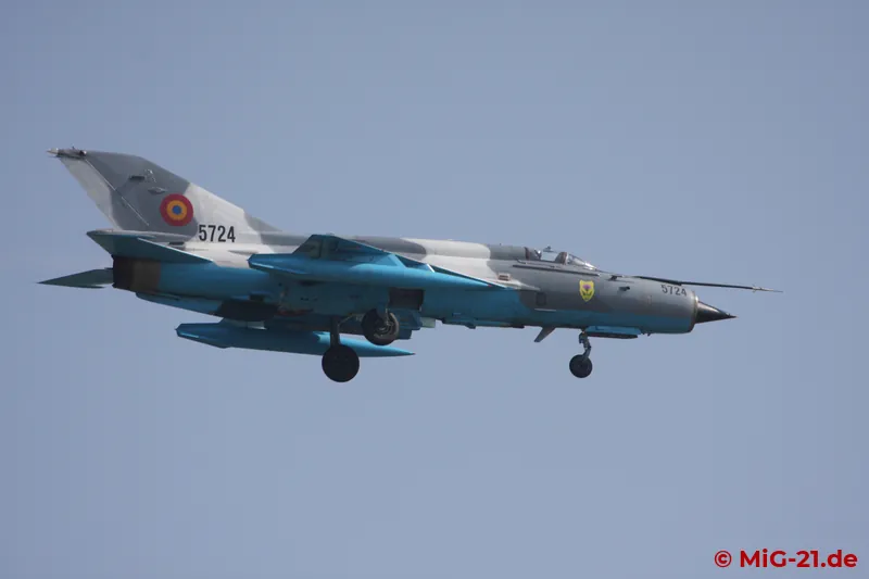 In the cockpit sat – as in 2008 at Erfurt , Paris and Kecskemét – Gheorghe GICA Stancu, ...