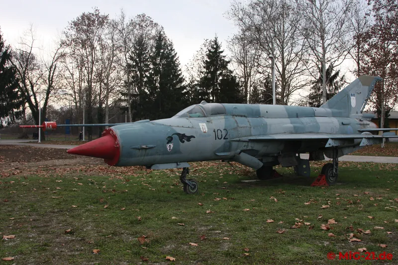... MiG-21bis 102 "Osvetnik Dubrovnika", the only one of the three Yugoslav MiG-21bis that defected to …