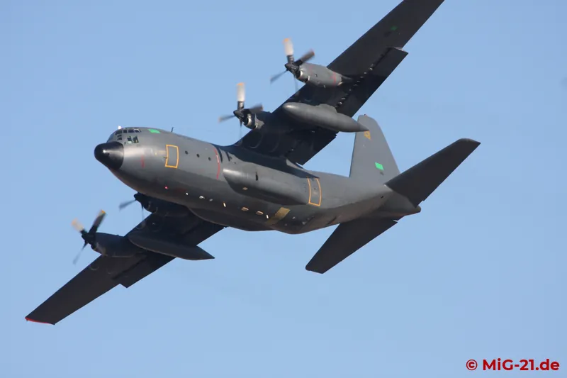 ... C-130 Hercules from Libya ...