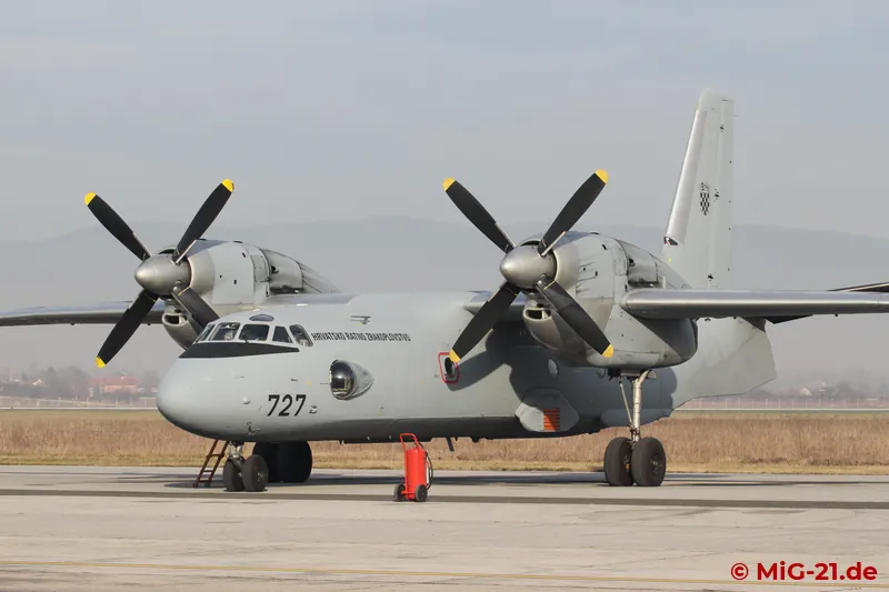 ... An-32 ...