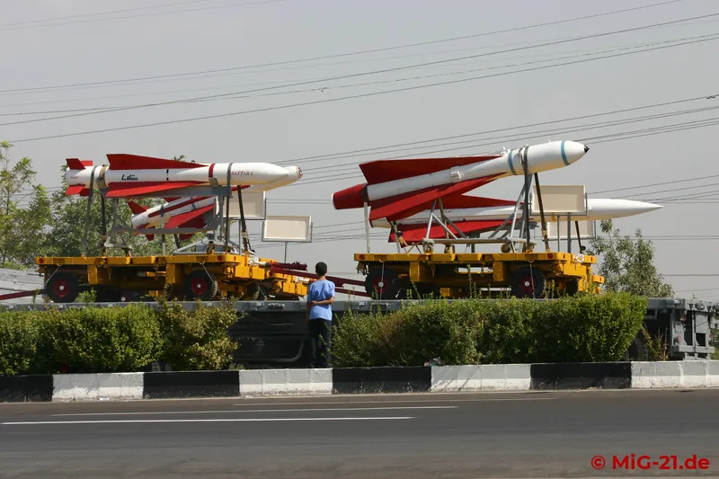 Beside imported weapon systems the air force also showed various indigenous developments.