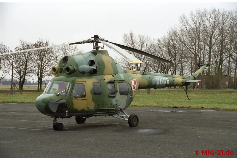 A static display for the visitors showed various variants of the Mi-2, ...