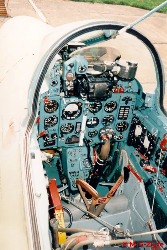 ... MiG-21U.